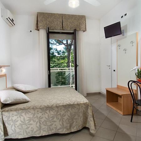 Hotel Trieste Τσέρβια Εξωτερικό φωτογραφία