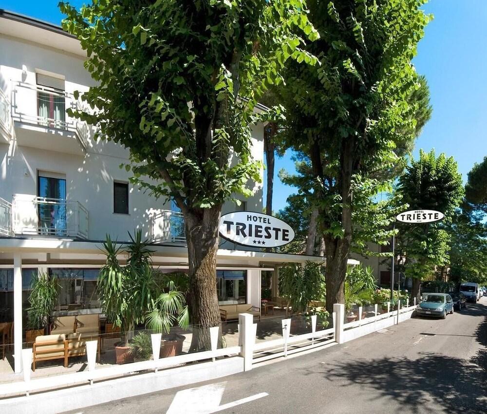 Hotel Trieste Τσέρβια Εξωτερικό φωτογραφία